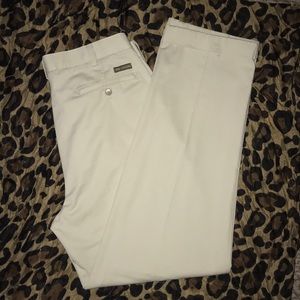Savane Pleated Khakis Men’s 34x32